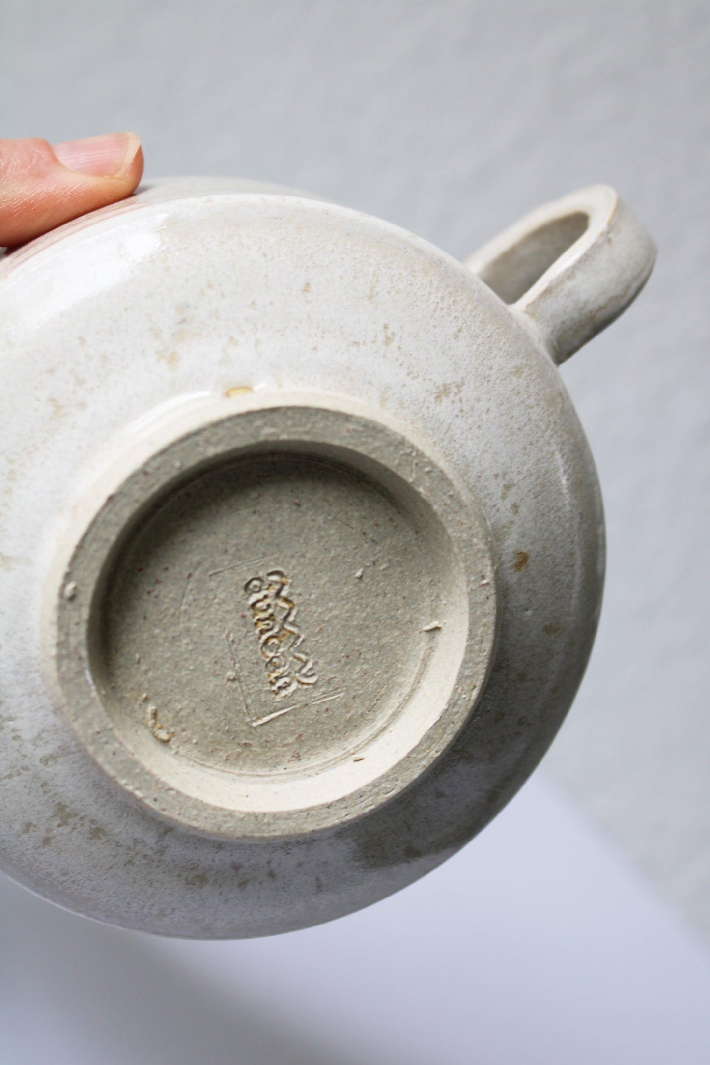 Straight Line Slip Striped Mug Set