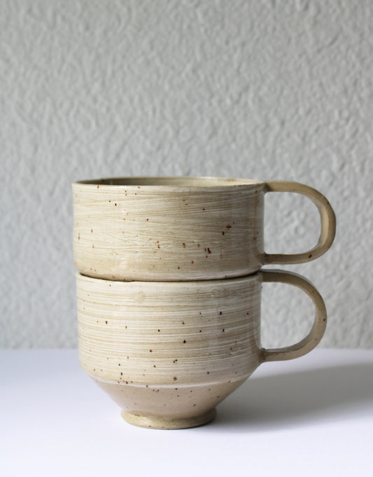 Straight Line Slip Striped Mug Set